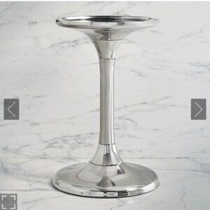 Beverage Tub Pedestal